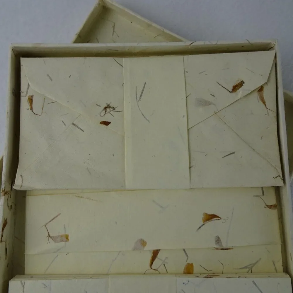 Vintage Flora Botanical Inclusion Decorative Stationery Paper and Envelopes